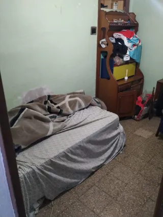 2 piso sin ascensor buena ubicación cerca de tren