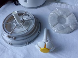 Fontanella per gatti 2,4L con filtri