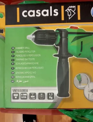 Taladro Casals 650W Percutor VNT650REA