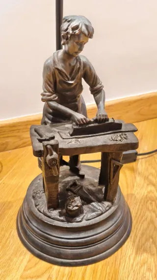 Lámpara Hierro Forjado Figura Hombre