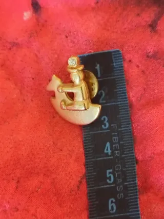 Spilla vintage cavallino con strass