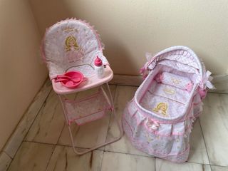 Cuna de juguete para muñecas