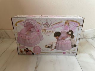 Cuna de juguete para muñecas