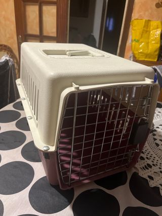 Transportín para mascotas.