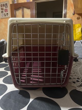 Transportín para mascotas.