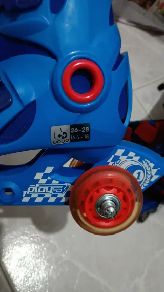 Patines Oxelo niño talla 26-28 + protecciones