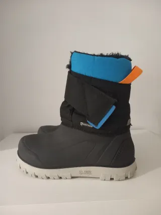 Botas nieve niño/niña. Talla 33.