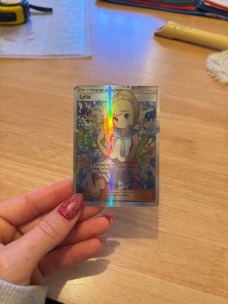 Carta Pokémon Lillie #151/156