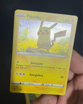 Carte Pokémon Pikachu