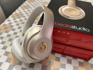 Auricolari Beats Studio 3 Bianco e Oro