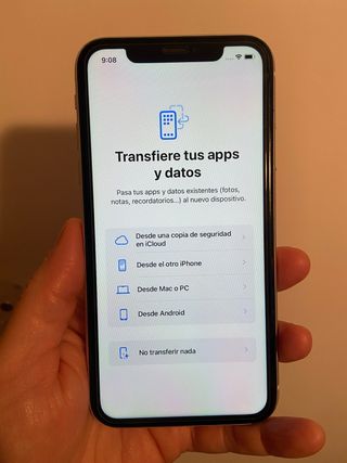 iPhone XR 64GB Blanco. protector y funda nuevos.