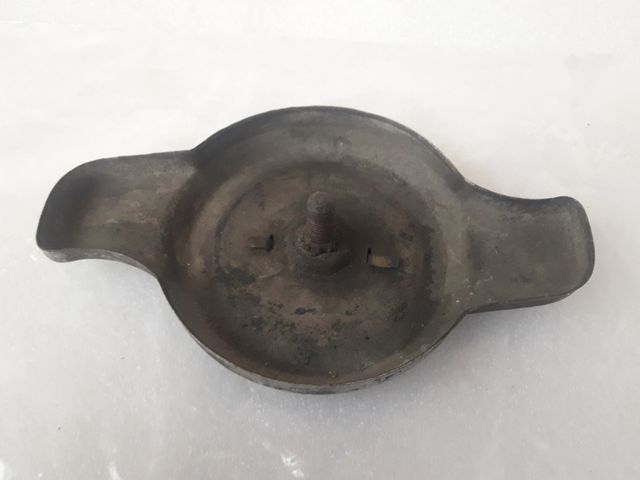 VESPA - ESCUDO RUEDA