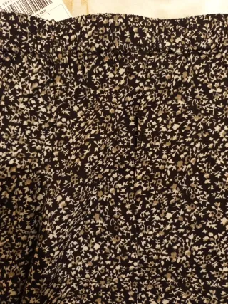 Falda nueva midi floral Mango Talla L