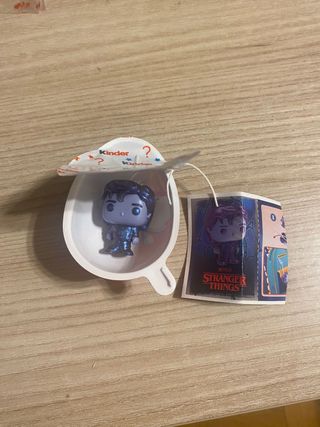 Funko Pop! Steve Stranger Things Kinder Sorpresa