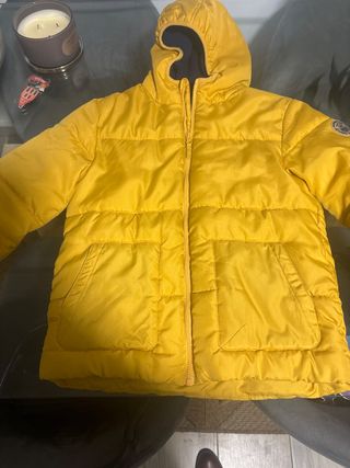 Chaqueta niño amarilla con capucha talla 11 a 12