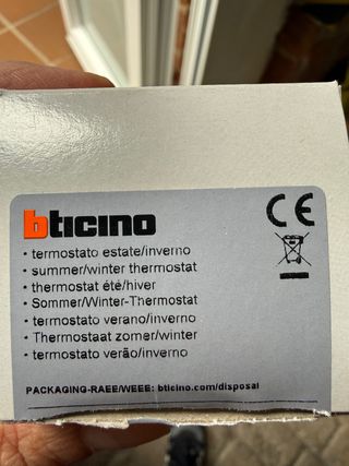 Termostato Bticino Frío-Calor
