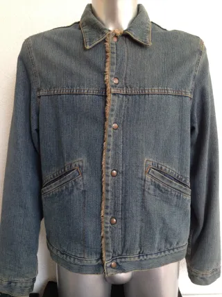 Cazadora vaquera Zara con borrego Talla L