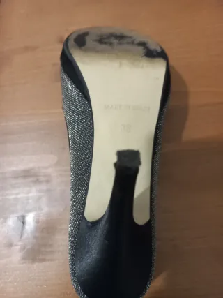 Zapatos de fiesta MARIAN negros y plateados