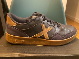 Zapatillas Munich Azul y Marrón
