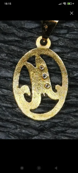 Colgante Oro 18k Inicial M con Diamantes