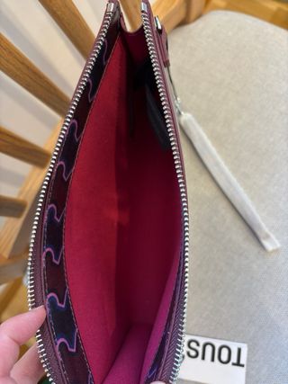 Clutch Tous Oso Ondas Burdeos