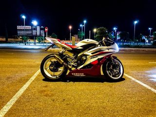 Yamaha R6R año 2007 50.000 km