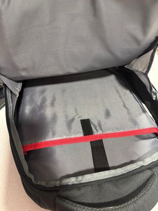 Mochila American Tourister Negra