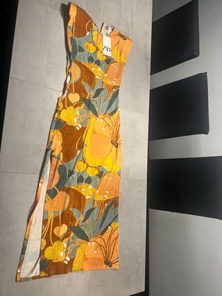 Vestido Zara tubo estampado sin estrenar