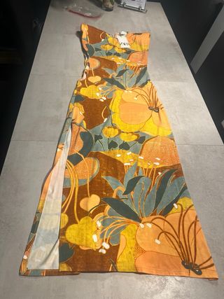 Vestido Zara tubo estampado sin estrenar