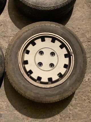 Llantas de aluminio de Peugeot 205 de 13”