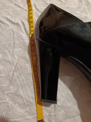 Hogan vernice tacco alto