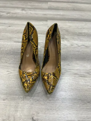 Zapatos de tacón serpiente