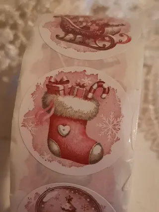 Rolo 500 etiquetas Natal p/ envios e presentes