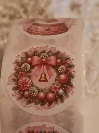 Rolo 500 etiquetas Natal p/ envios e presentes