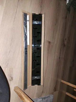 Perchero extraíble madera y metal