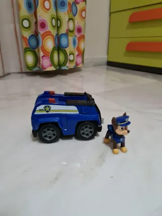 Chase Patrulla Canina Vehículo y Muñeco