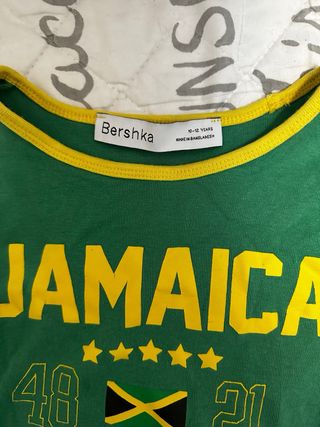 2 Camisetas Bershka y pul Verano