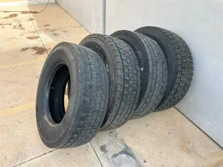 4 Neumáticos Camión 265/70 R19.5