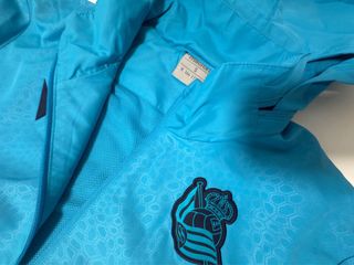 Chubasquero Real Sociedad Talla S Macron