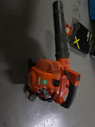 Sopladora de Hojas Naranja