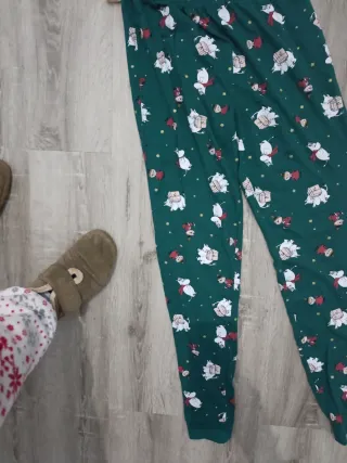 Pijama Moomin niña beige y verde