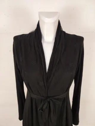 Abito lungo nero con pizzo