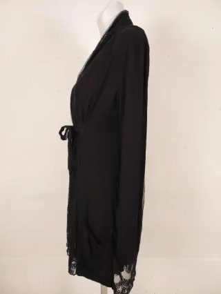 Abito lungo nero con pizzo