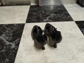 Zapatos de baile de piel negros