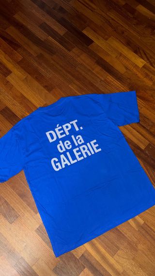 T-shirt Gallery Dept. blu
