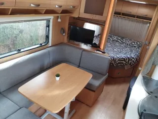 Caravana Dethleffs 560 sk completísima!!!