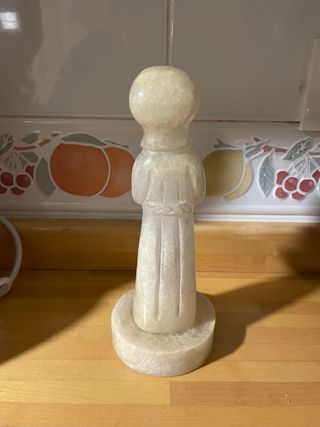 Statua di Cristo in pietra