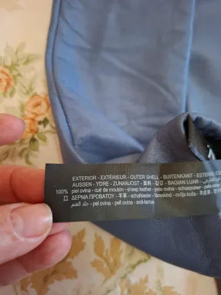 Guantes largos de piel azul Zara