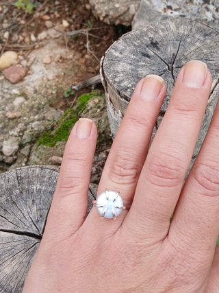 Anillo perla natural engarzada