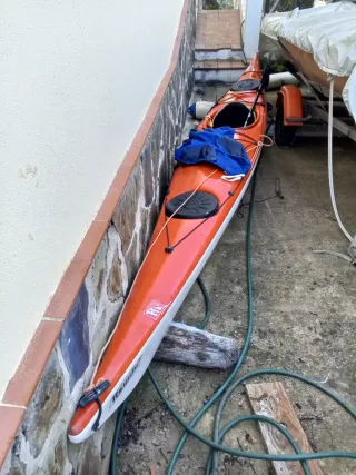 Kayak de mar fibra vidrio 5,10m